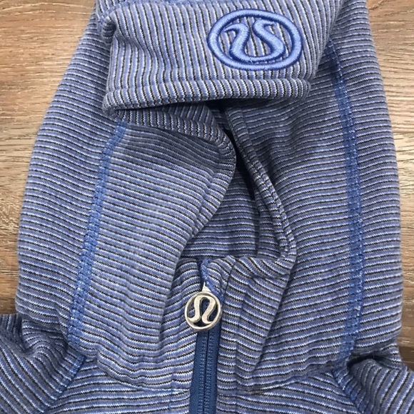 Lululemon Scuba Hoodie*Microstripe - Picture 10 of 10